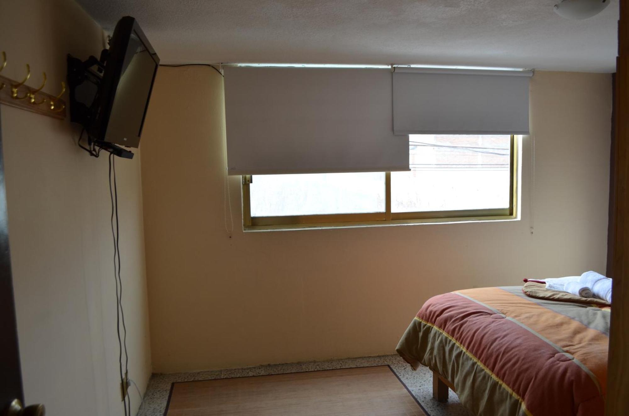 Hotel Tolotzin Toluca Bilik gambar